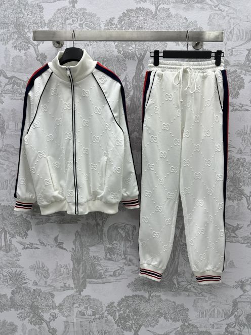 グッチ の アウター偽物 セット 純綿 カジュアルパンツ 長袖トップス 運動服 大人気 ファッション ホワイト