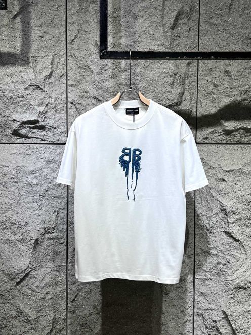 バレンシアガトップスコピー 大人気でお買い得なトップス 個性的Tシャツ 純綿 品質保証 柔らかい ホワイト