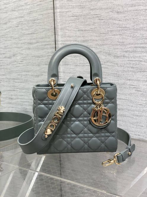 dior バッグ レディース偽物 シンプル 女性バッグ ハンドバッグ 優雅 斜め掛けバッグ 青春風 ブルー
