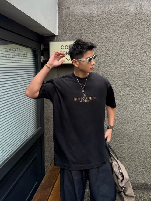 メンズルイヴィトンtシャツコピー 純綿 トップス 半袖 プリント ゆったり ハンサム ブラック