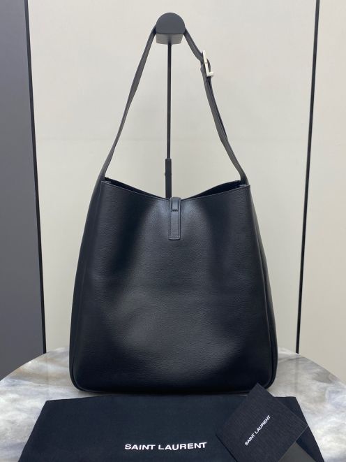 爆買いで大得価のイブ サン ローラン ハンドバッグスーパーコピー 優雅 高品質 753837 ブラック