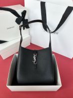 お買い得品サン ローラン ダッフルコピー ハンドバッグ 優雅 高品質 713938 ブラック