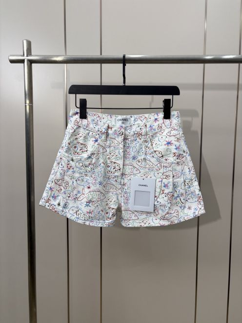 シャネルパンツＮ級品ショットパンツ ズボン デニム プリント ホワイト