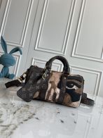 LV ルイヴィトンバッグ カビ取りコピー ハンドバッグ 本革  斜め掛け カラフル 芸術感 ブラック