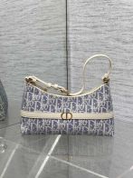 ディオール バッグ 人気スーパーコピー 花柄 優雅レディ シンプル 本革 レザー ブルー