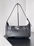 balenciaga かご バッグスーパーコピー 牛革 レザー 斜め掛けバッグ 柔軟 ハンドバッグ ブラック