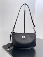 大得価のbalenciaga バックスーパーコピー 人気 ハンドバッグ 本革 レザー 優雅 斜め掛け ブラック