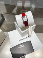 エルメス時計 ベルト交換 いくらスーパーコピー ファッション感 ウォッチ 本革 腕時計 レッド