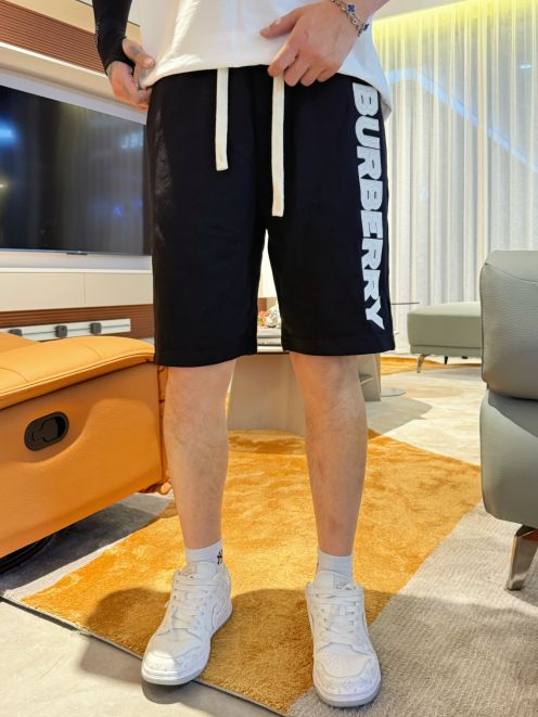 バーバリー パンツ偽物 ショットズボン 柔らかい ロゴプリント 純綿 柔軟 ブラック