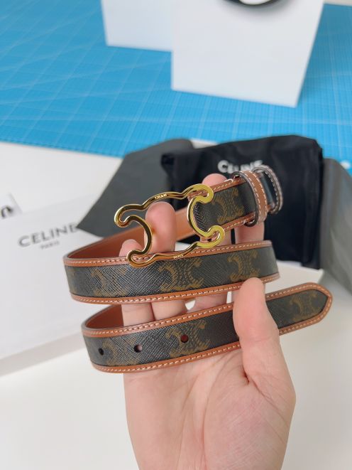 お手頃価格でセリーヌベルト 買取価格偽物 幅2.5cm 優雅レディ 牛革 レザー ブラウン