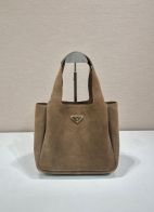 華やかな雰囲気 プラダバッグ イメージコピー 1BG335 レザー ハンドバッグ 本革 優雅レディ ブラウン