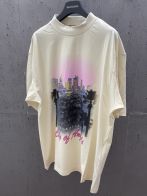 バレンシアガ 偽物 バレない再現度 25SS 夜景グラフィック 半袖ロゴTシャツ
