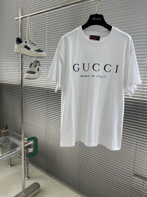 グッチ 優良サイト 2025春夏新作 メンズ丸首Tシャツ 高再現度 細部まで忠実な作り