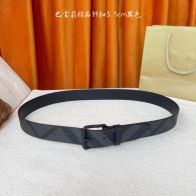 バーバリー スムースレザーベルト ピンバックル AAA級レプリカ 高級感仕上げ レビュー高リピ率 秘密厳守配送