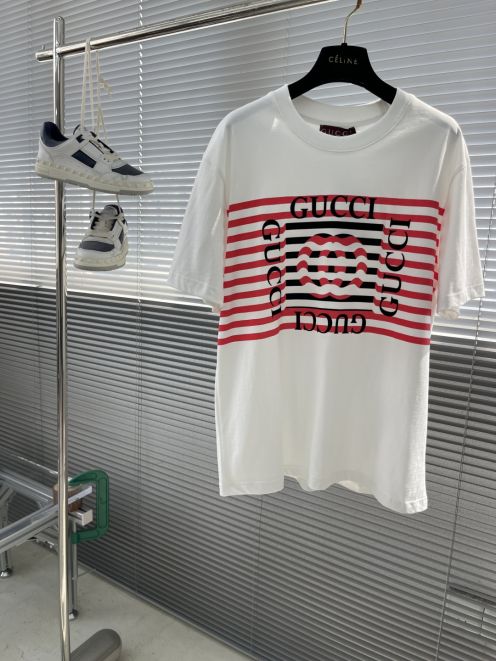 グッチ Tシャツ 2025新作 優良サイト 高評価 男女兼用 夏服 通気性抜群 快適な着心地 シンプルデザイン