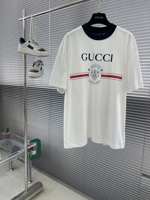 グッチ Tシャツ 2025新作 ブランド コピー 高評価 男女兼用 通気 シンプルデザイン 快適な着心地 夏服