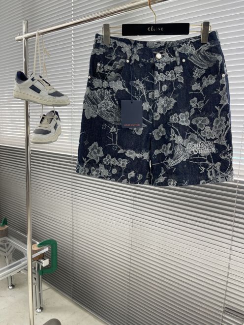 ルイヴィトン デニムパンツ 2025新作 n級 花柄モチーフ 高級感デザイン 夏コーデ必須アイテム