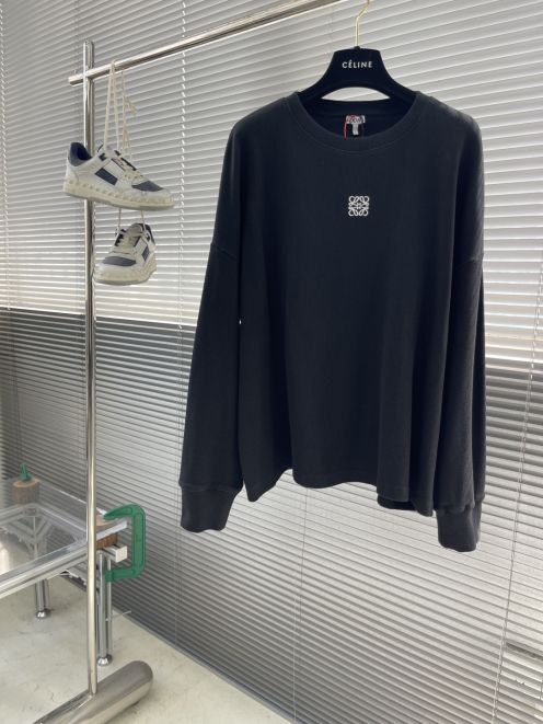 ロエベ Tシャツ スーパーコピー 優良サイト ブラック 長袖 ロゴ刺繍 快適な着心地 極上の装着感 秘密厳守配送