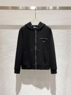 プラダ パーカー ブランド コピー 安全通販 ブラック ジップアップ 確実に届く 精密ディテール 安心の日本倉庫