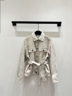 ディオール ホワイトレザーベルトジャケット 2025新作 芸能人 着用風 高級感仕上げ 丁寧な縫製 上質感漂う レビュー高リピ率