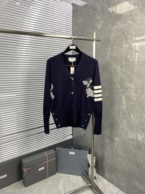 トムブラウン AAA級レプリカ 2025新作 ドッグモチーフカーディガン ブランド 服 コピー 激安 上質感 即納対応