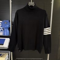トムブラウン n級 2025新作 ブラックタートルネックセーター ブランド 服 コピー 激安 快適な着心地 即納対応