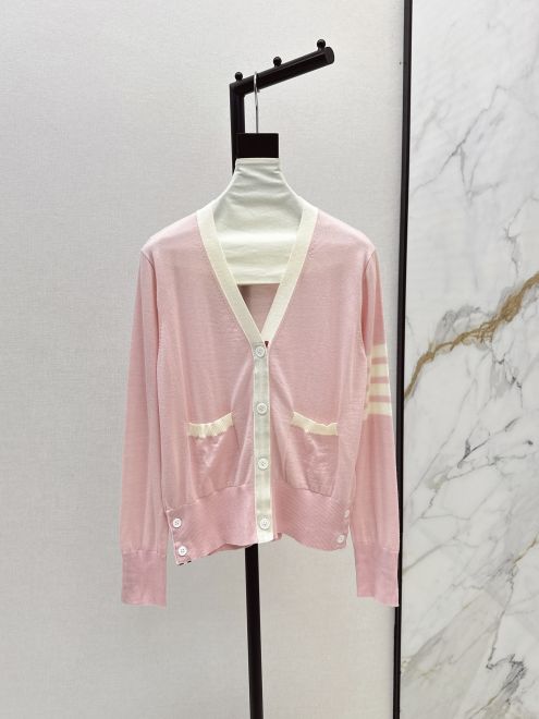 トムブラウン ブランド コピー 2025新作 ピンク カーディガン 高再現度デザイン 人気定番