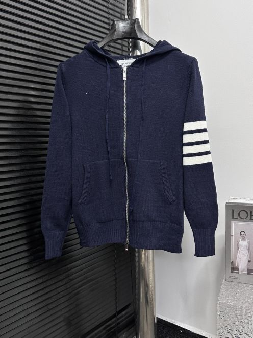 トムブラウン n級 2025新作 ネイビー ニットフーディー 高級感仕上げ 快適な着心地 安心サイト