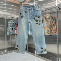 クロムハーツ 偽物 バレない再現度 ブルーデニムパンツ レオパードスター装飾 精密ディテール 高級感仕上げ