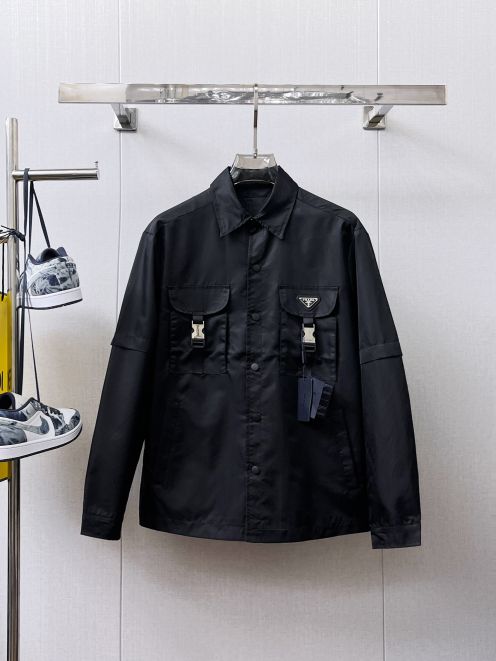 プラダ ジャケット AAA級レプリカ 2025新作 高評価 上質感漂うデザイン 安心サイト 高品質仕様 丁寧な縫製