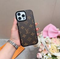 ルイ・ヴィトン iPhoneケース 優良サイト 2025新作 高評価 上質感漂うモノグラムデザイン 安心サイト 高品質仕様