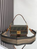 フェンディ 高級感仕上げ ショルダーバッグ ブランド コピー 安全通販 高再現度 専用ケース付属 高級レベル仕様