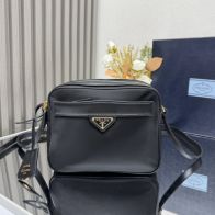 プラダ 高級レベル仕様 ショルダーバッグ 芸能人 愛用 2025新作 高再現度 職人技術再現モデル
