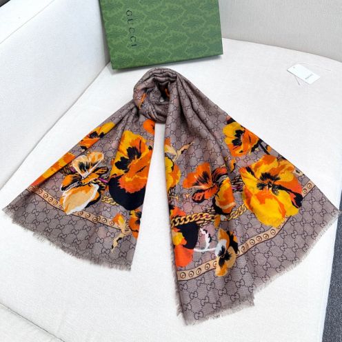 グッチ 高再現度スカーフ 偽物 バレない再現度 2025新作 精密ディテール 高級感仕上げ 華やかデザイン リピーター多数