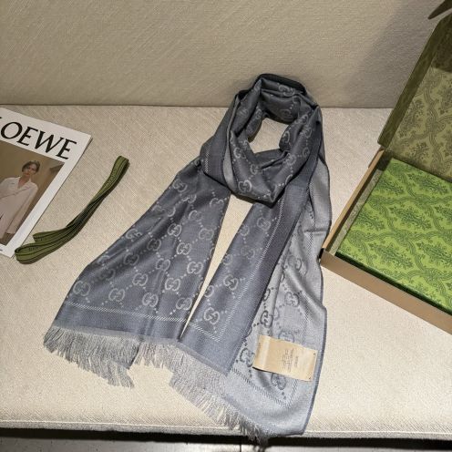 グッチ 高再現度スカーフ ブランド コピー 安全通販 2025新作 精密ディテール 上質感 高級感仕上げ リピーター多数