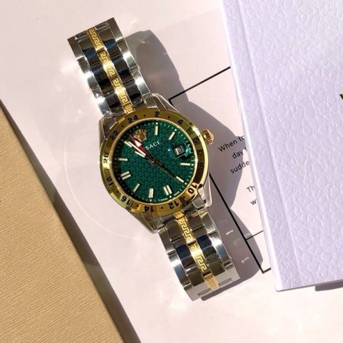 ヴェルサーチ 優良サイト 高級レベル仕様 精密ディテール 高再現度 メンズ腕時計 グリーンダイヤル&times;ゴールドベゼル 2025新作