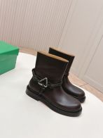 ボッテガヴェネタ トライアングル ミドルブーツ 偽物 バレない再現度 高品質 本革仕上げ 冬新作 即納対応