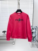 プラダ スウェット n級 精密ディテール 数量限定入荷 2025モデル ユニセックス仕様 柔らか素材で快適な着心地 ブランドロゴデザイン