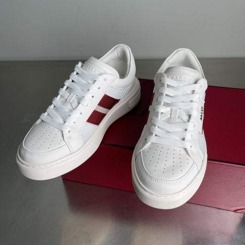 バリー スニーカー コピー 2025新作 ローカットモデル 高再現度 デザイン 精密ディテール 上質レザー仕立て 追跡可能 発送保証