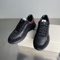 バリー スニーカー n級 2025新作 ブラック&times;ボルドー 高再現度モデル 上質レザー仕様 精密ディテール リピーター多数 発送保証