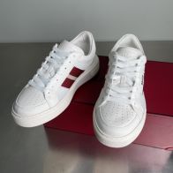 バリー スニーカー コピー 2025新作 ローカットモデル 高再現度 デザイン 精密ディテール 上質レザー仕立て 追跡可能 発送保証