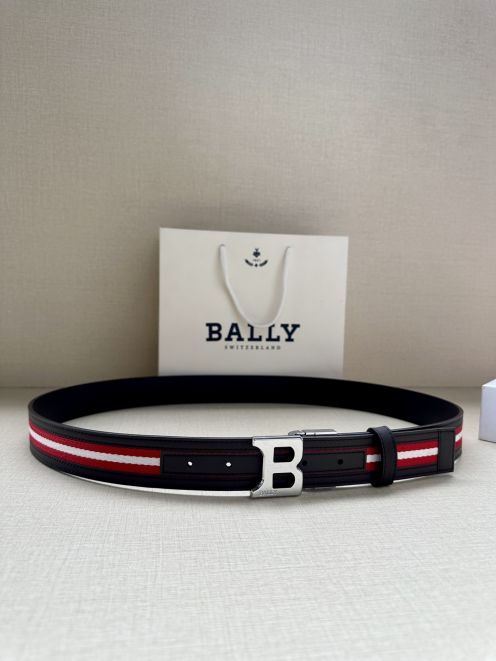 バリー ベルト 2025新作 スーパーコピー 優良サイト 高再現度 丁寧な縫製 発送保証 安心サイト シルバーBバックル仕様