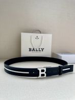 バリー ベルト 2025新作 格安 高再現度 丁寧な縫製 発送保証 安心サイト シルバーBバックル仕様 ブラックホワイトライン