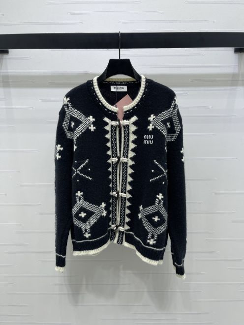 ミュウミュウ カーディガン 2025新作 n級 高再現度 細部まで忠実 上質感漂う 高品質仕上げ リピーター多数 安心サイト
