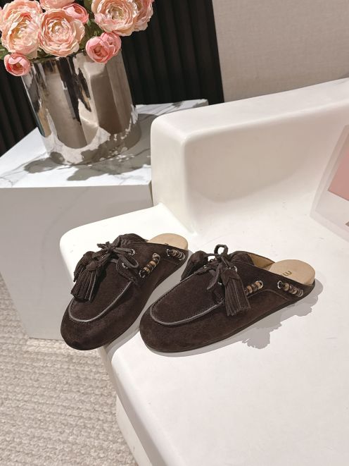 ミュウミュウ スリッポン 2025新作 ブランド コピー 安全通販 高品質仕上げ 本格派モデル 高級感漂う 安心サイト 発送保証