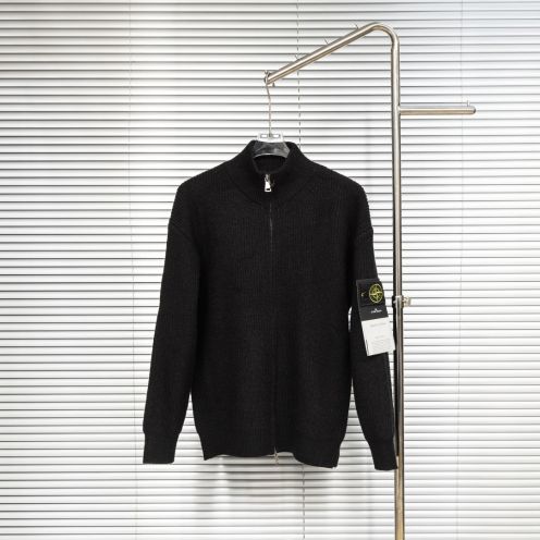 ストーンアイランド スーパーコピー ハーフジップセーター 通気 本格派モデル 快適な着心地 秋冬定番