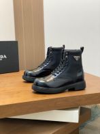 プラダ コピー ブーツ 2025新作 高級感仕上げ ナイロンレザー仕様 高再現度モデル 安心サイト 発送保証付き