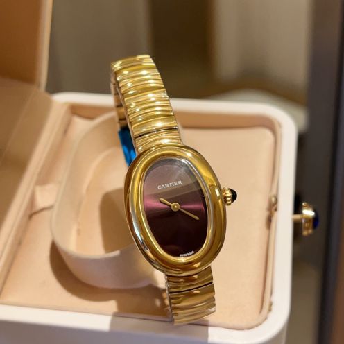 カルティエ 時計 レディース ブランド コピー 激安通販 ベニュワール ゴールド ワインレッド 高級腕時計
