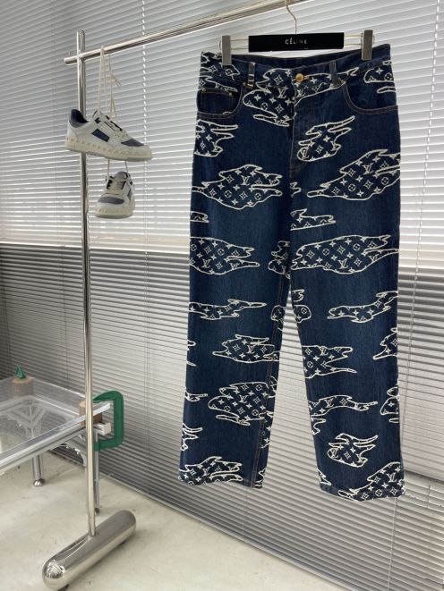 ルイヴィトン モノグラムデニム クラウド柄 パンツ 通気 快適な着心地 ブランド服 スーパーコピー 高再現度 安心サイト