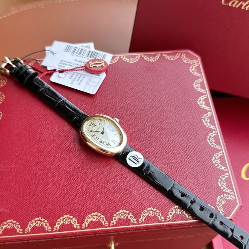 カルティエ Baignoire ブラックレザー ゴールド 高級感仕上げ スーパーコピー 高再現度 レディース腕時計 安心サイト
